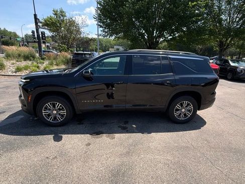 Used 2026 Chevrolet Traverse LT AWD/4WD image 5