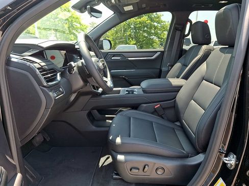 New 2026 GMC Acadia Elevation w/ Elevation Premium Package FWD image 10