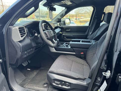 New 2026 Toyota Tundra SR5 AWD/4WD image 8