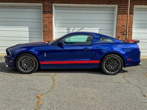 Used 2014 Ford Mustang Shelby GT500 w/ Equipment Group 821A image 17