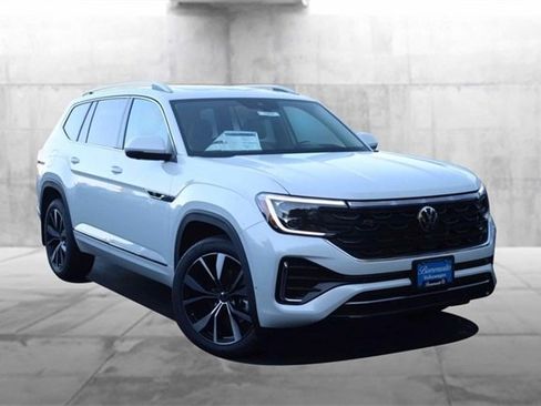 New 2026 Volkswagen Atlas SEL Premium R-Line image 2