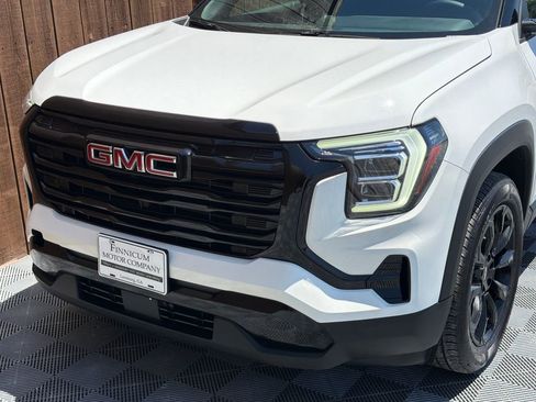 Used 2025 GMC Terrain Elevation w/ Black Edition AWD/4WD image 19