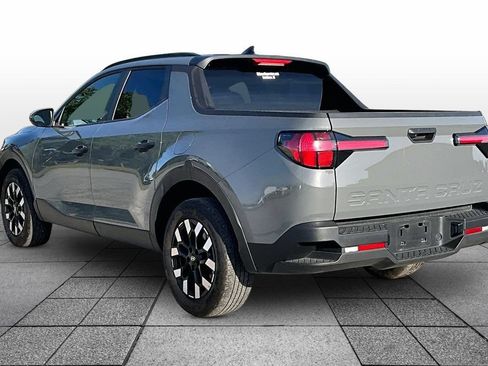 Used 2025 Hyundai Santa Cruz SEL FWD image 10