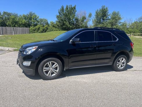 Used 2017 Chevrolet Equinox LT FWD image 10