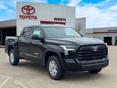 New 2025 Toyota Tundra SR5 w/ SR5 Convenience Package