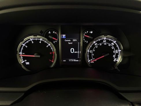 Used 2024 Toyota 4Runner TRD Off-Road Premium image 20