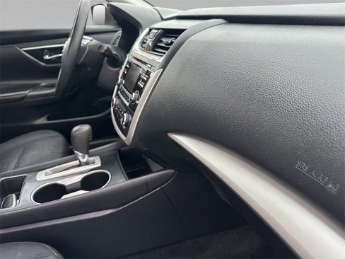 Used 2018 Nissan Altima 2.5 S w/ S Convenience Package image 20