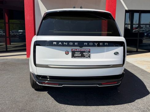 Used 2023 Land Rover Range Rover SE AWD/4WD image 5