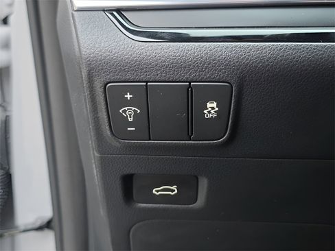 Used 2025 Kia K5 GT-Line w/ GT-Line Premium Package image 25