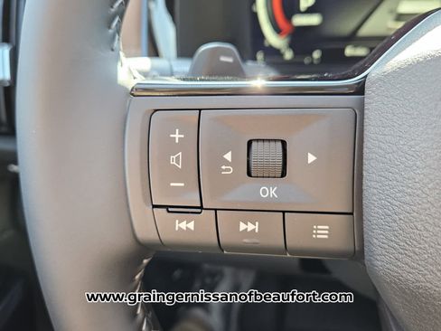 New 2026 Nissan Pathfinder Platinum w/ Cargo Package image 12