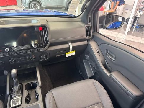 New 2026 Nissan Frontier SV AWD/4WD image 19