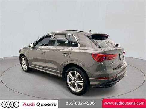 Certified 2022 Audi Q3 2.0T Premium w/ Convenience Package image 3