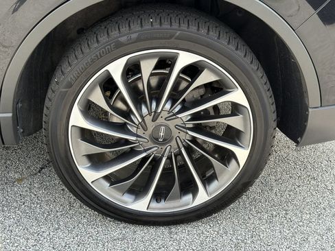 Used 2022 Lincoln Aviator Reserve w/ Equipment Group 201A AWD/4WD image 29