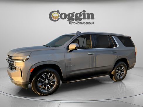 Used 2022 Chevrolet Tahoe LT w/ Luxury Package image 1