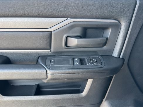 New 2026 RAM 2500 Tradesman w/ Chrome Appearance Group AWD/4WD image 10