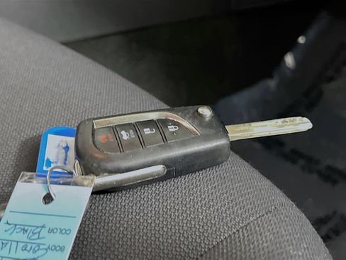 Used 2021 Toyota Corolla LE image 36