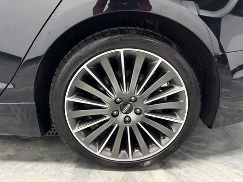 Used 2018 Lincoln MKZ Reserve AWD/4WD image 28