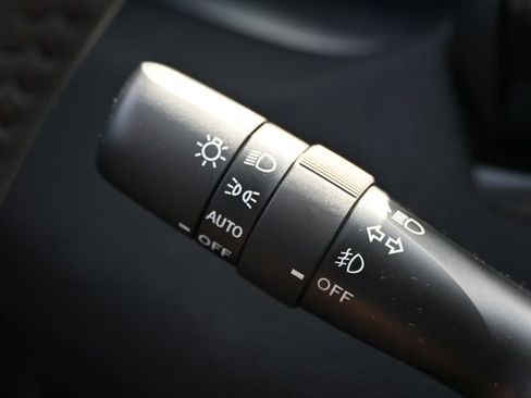 New 2026 Subaru Outback Premium image 33