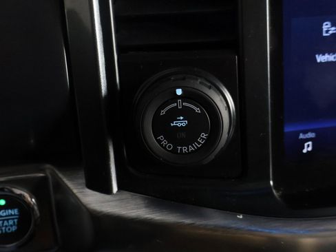 Used 2023 Ford F150 Lariat image 53