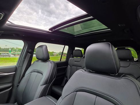New 2026 Jeep Grand Cherokee L Limited AWD/4WD image 29