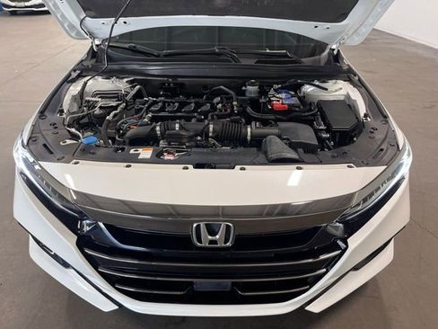 Used 2022 Honda Accord Sport image 9