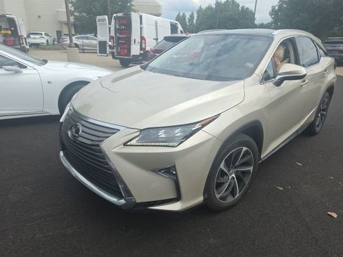 Used 2017 Lexus RX 350 AWD w/ Luxury Package image 3