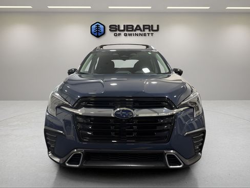 Used 2025 Subaru Ascent Touring w/ Popular Package #1 AWD/4WD image 8