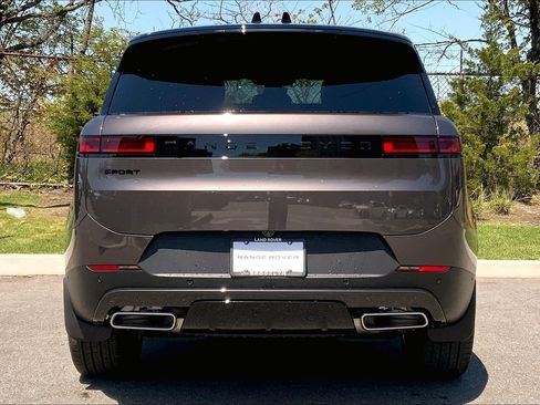 New 2026 Land Rover Range Rover Sport SE AWD/4WD image 4