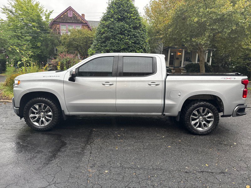 Used 2020 Chevrolet Silverado 1500 LT AWD/4WD image 7