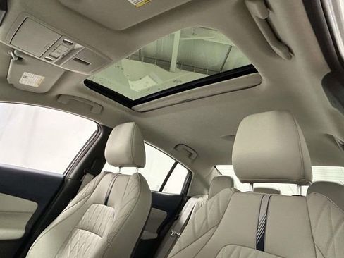 New 2026 Nissan Sentra SL FWD image 14