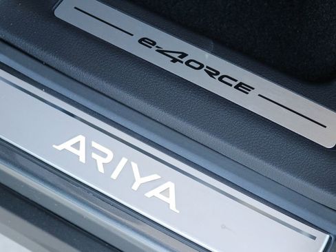 Used 2023 Nissan Ariya AWD image 25