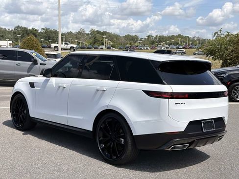 New 2026 Land Rover Range Rover Sport SE AWD/4WD image 3