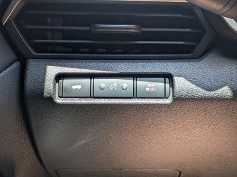 Certified 2025 Nissan Altima 2.5 SR FWD image 24
