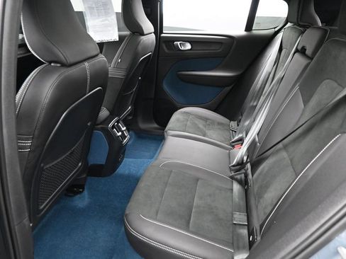 Used 2023 Volvo C40 P8 Recharge Ultimate AWD/4WD image 25
