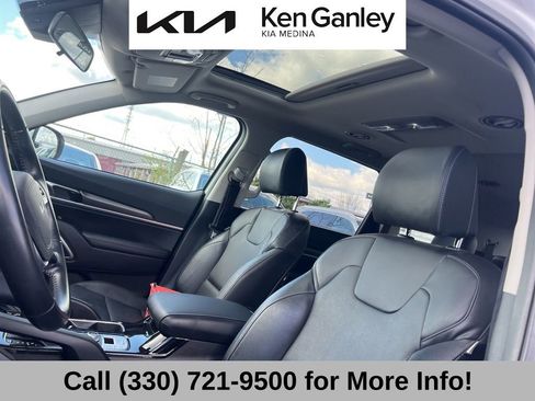 Certified 2022 Kia Telluride S AWD/4WD image 12