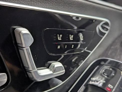 Used 2023 Mercedes-Benz S 500 4MATIC w/ AMG Line image 18