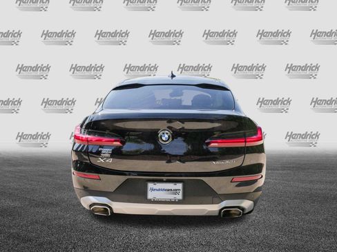 Used 2023 BMW X4 xDrive30i w/ Parking Assistance Package AWD/4WD image 9