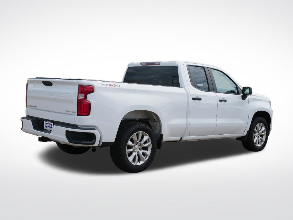 Used 2020 Chevrolet Silverado 1500 Custom w/ Trailering Package AWD/4WD image 6