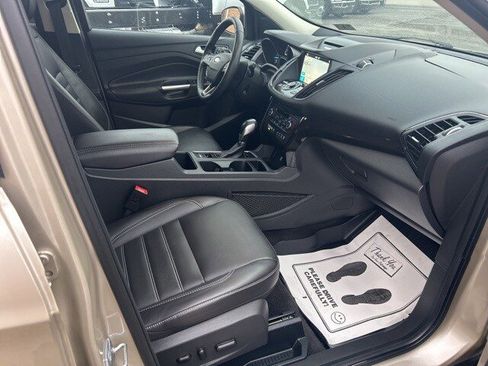 Used 2018 Ford Escape Titanium w/ Ford Safe & Smart Package image 14