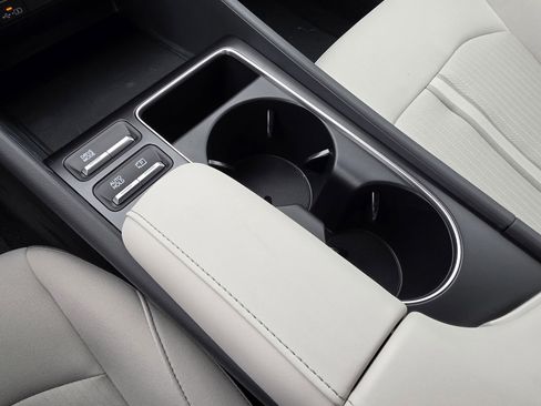 New 2025 Hyundai Sonata SEL image 29