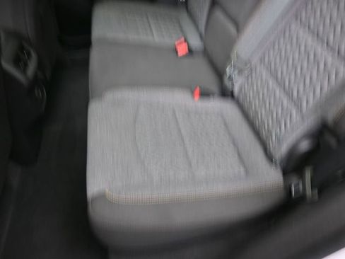 Used 2023 Chevrolet Equinox LT FWD image 21