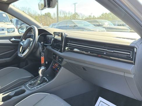 Used 2025 Volkswagen Jetta Sport image 20