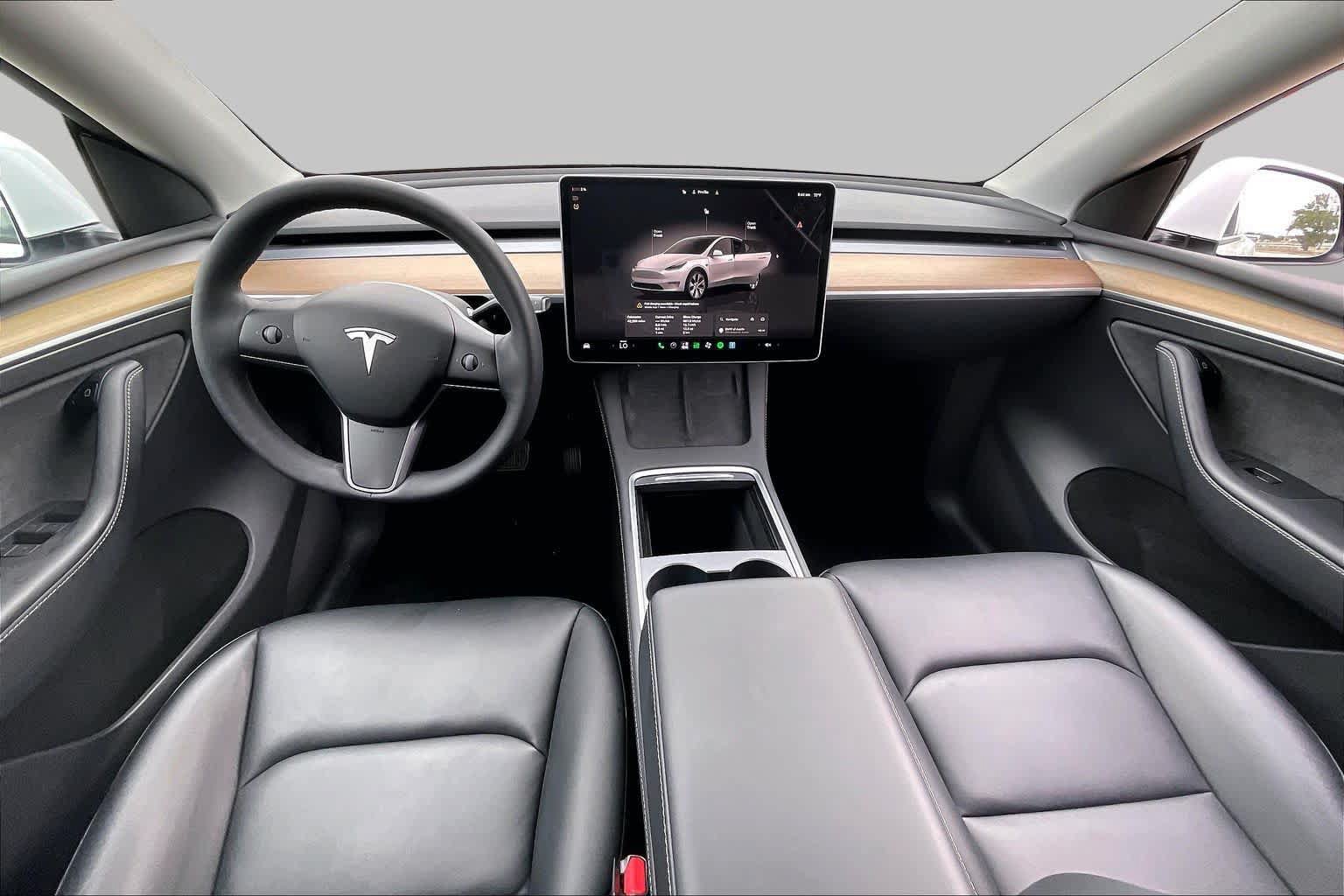 Used 2023 Tesla Model Y Long Range AWD/4WD image 15