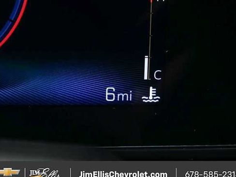 New 2026 Chevrolet Trax RS w/ Sunroof Package image 8