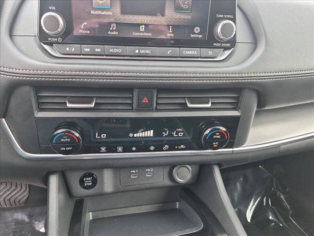 Used 2026 Nissan Rogue SV AWD/4WD image 15