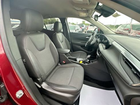 Used 2024 Buick Encore GX Preferred w/ Comfort Package AWD/4WD image 31