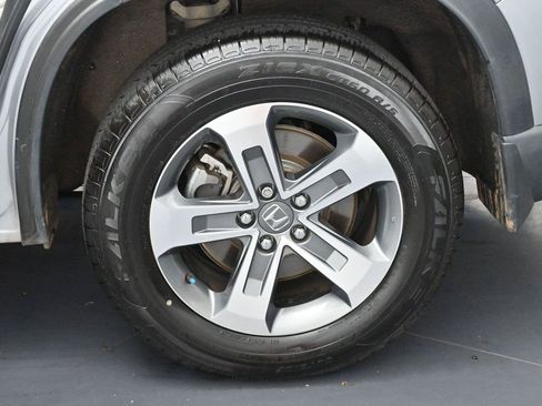 Used 2024 Honda Pilot EX-L image 39