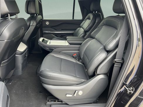 New 2026 Lincoln Navigator L Reserve w/ Jet Appearance Package AWD/4WD image 22