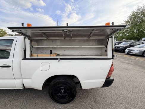 Used 2012 Toyota Tacoma 2WD Regular Cab image 24