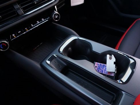 New 2026 Chevrolet Equinox EV RS image 17